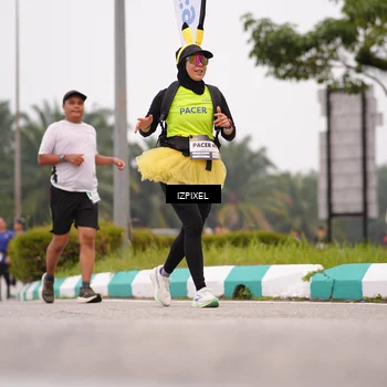 Runner Photo 7538657