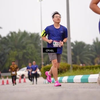 Runner Photo 7538664
