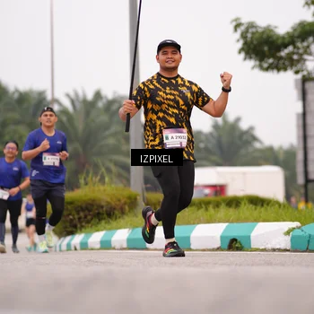 Runner Photo 7538677