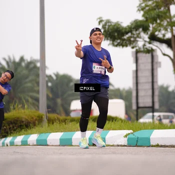Runner Photo 7538690
