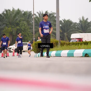 Runner Photo 7538760