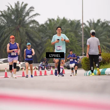 Runner Photo 7538792