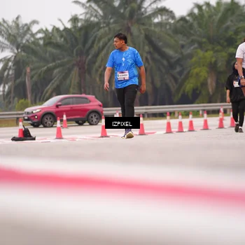 Runner Photo 7538847