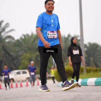 Runner Photo 7538849