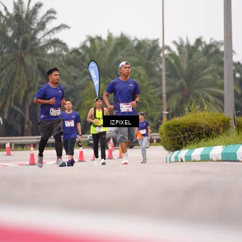 Runner Photo 7538874
