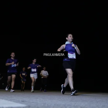 Runner Photo 7538896