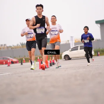 Runner Photo 7538918