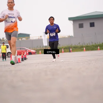 Runner Photo 7538919