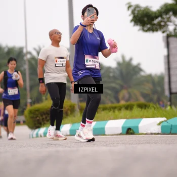 Runner Photo 7538951