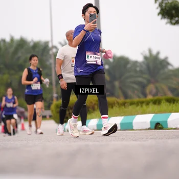 Runner Photo 7538953