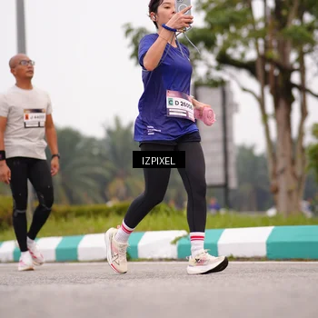 Runner Photo 7538962