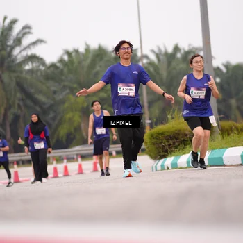 Runner Photo 7538968