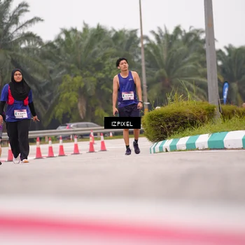 Runner Photo 7538985