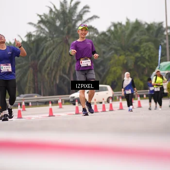 Runner Photo 7539000