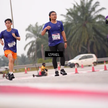 Runner Photo 7539004