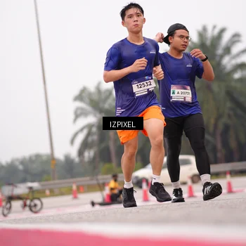 Runner Photo 7539008