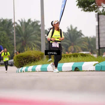Runner Photo 7539012