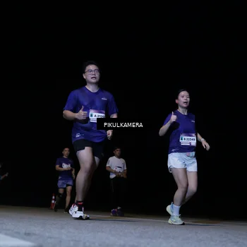Runner Photo 7539021