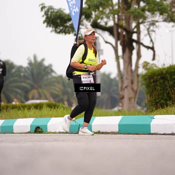 Runner Photo 7539023