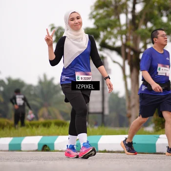 Runner Photo 7539038