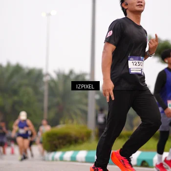 Runner Photo 7539057