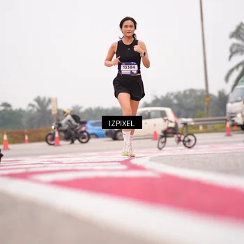 Runner Photo 7539076