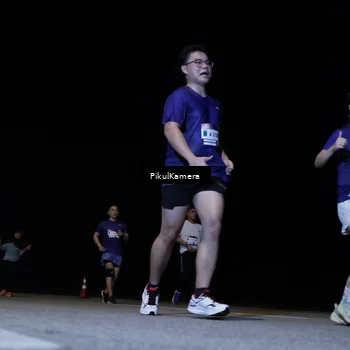 Runner Photo 7539081