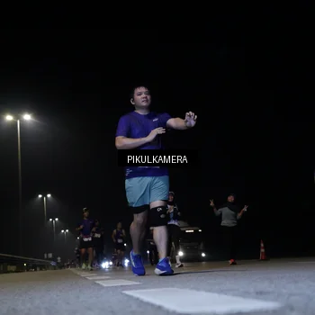 Runner Photo 7539087