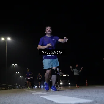 Runner Photo 7539088