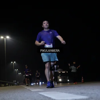 Runner Photo 7539089
