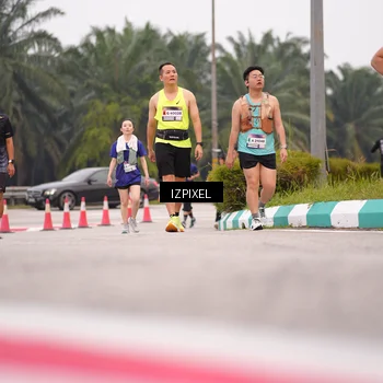 Runner Photo 7539092