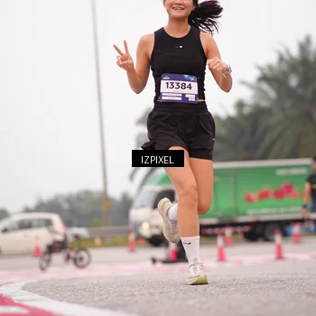 Runner Photo 7539094