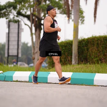 Runner Photo 7539096