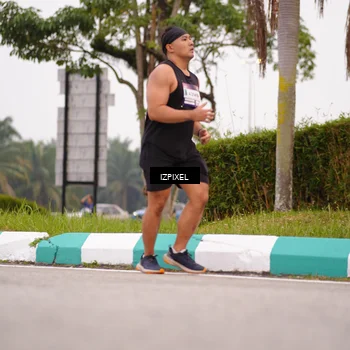 Runner Photo 7539104