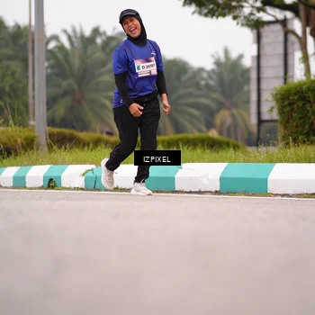 Runner Photo 7539110