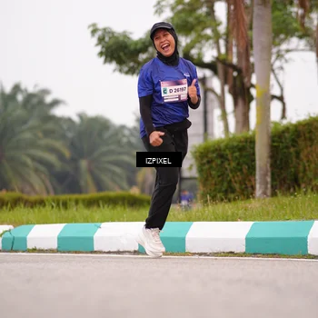 Runner Photo 7539115