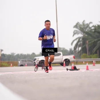 Runner Photo 7539129