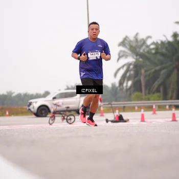 Runner Photo 7539130