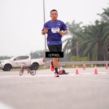 Runner Photo 7539142
