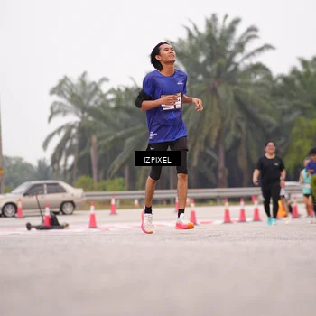 Runner Photo 7539155
