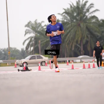 Runner Photo 7539157