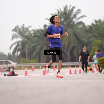 Runner Photo 7539158