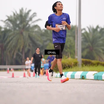 Runner Photo 7539167