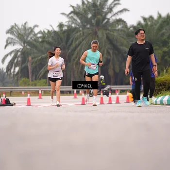 Runner Photo 7539171