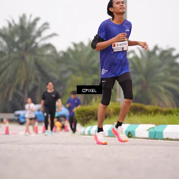 Runner Photo 7539172