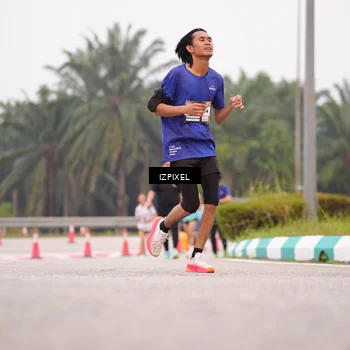 Runner Photo 7539174