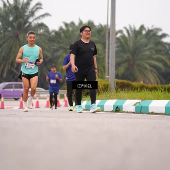 Runner Photo 7539178