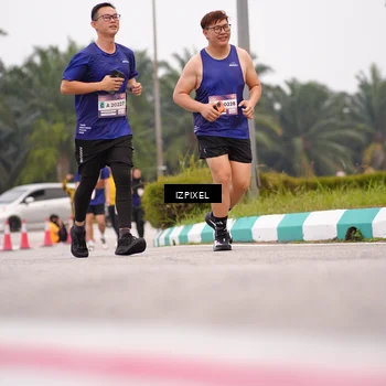 Runner Photo 7539195