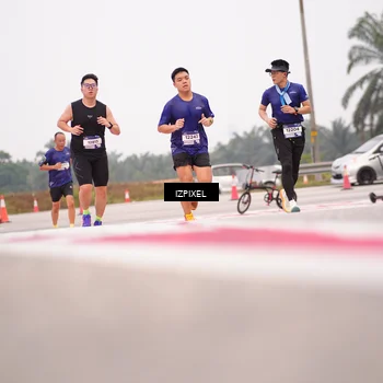Runner Photo 7539202