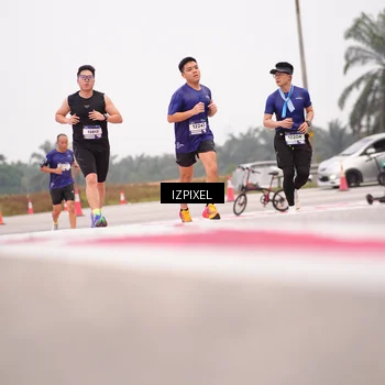 Runner Photo 7539209